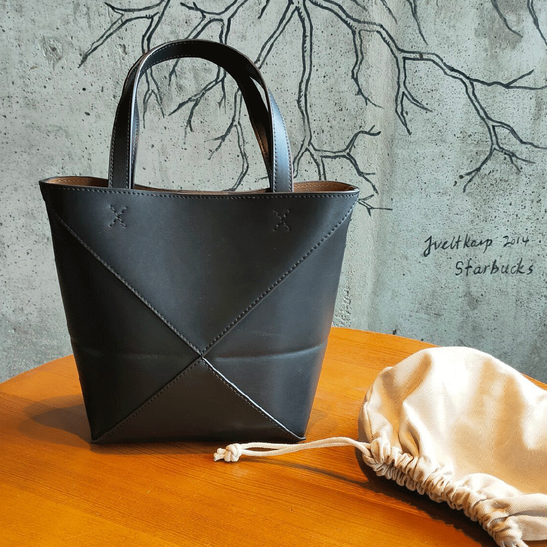 Mendy Underarm Bag Trapezoid S - Structured Handbag Top Handle recensie en prijs